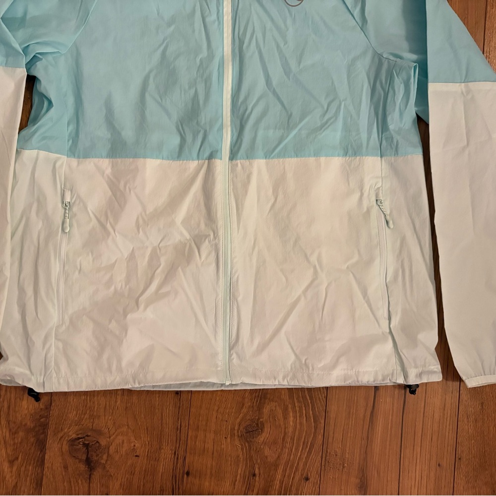 Reel Life Women's Light Blue On Blue Windbreaker Full Zip Jacket - Picture 2 of 5